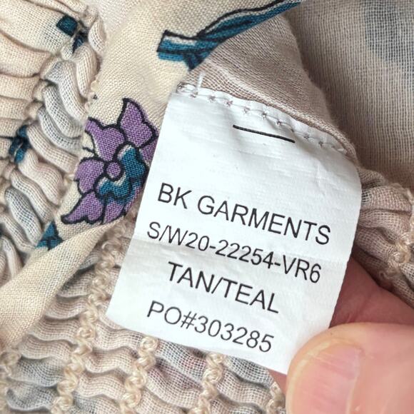 VTG Y2K Wet Seal Crop Top Spaghetti Strap Top Women's M Smocked Festival Boho - Picture 5 of 7